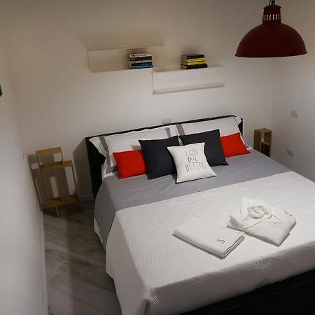 Les Suites Di Парма Стая снимка