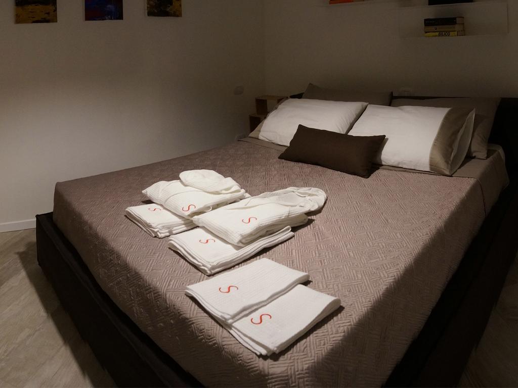 Les Suites Di Парма Стая снимка