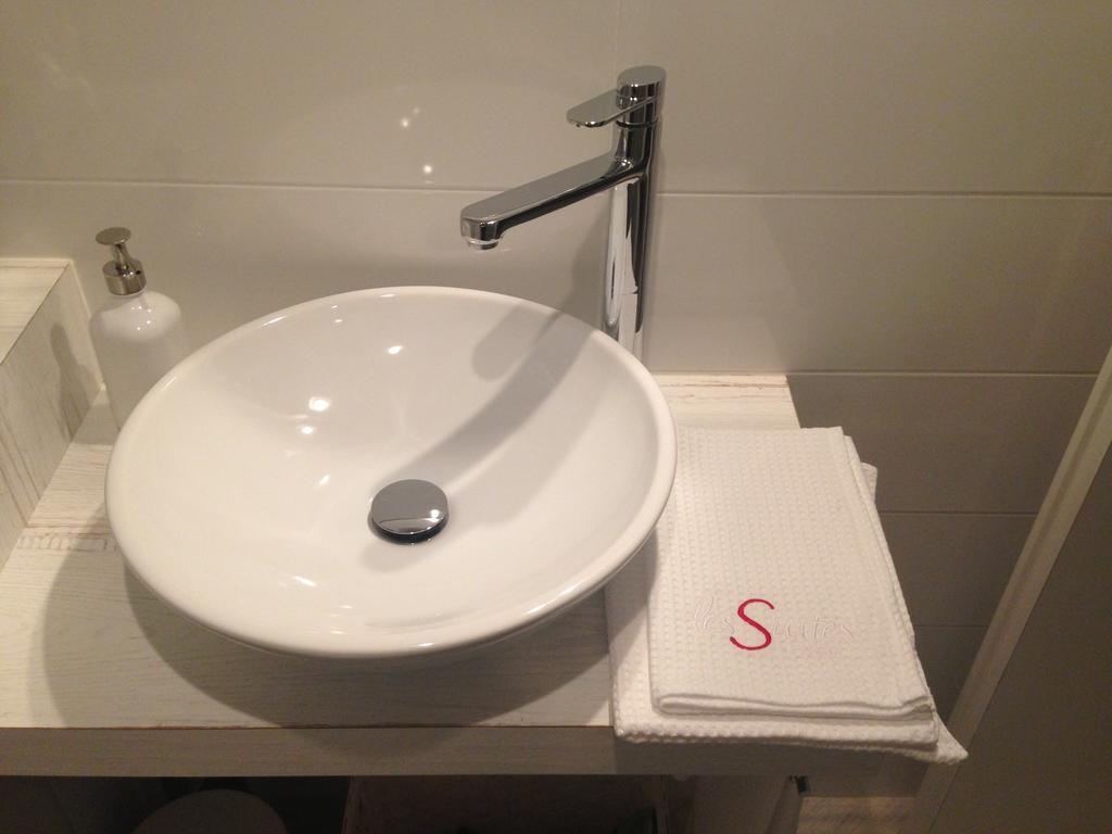 Les Suites Di Парма Стая снимка