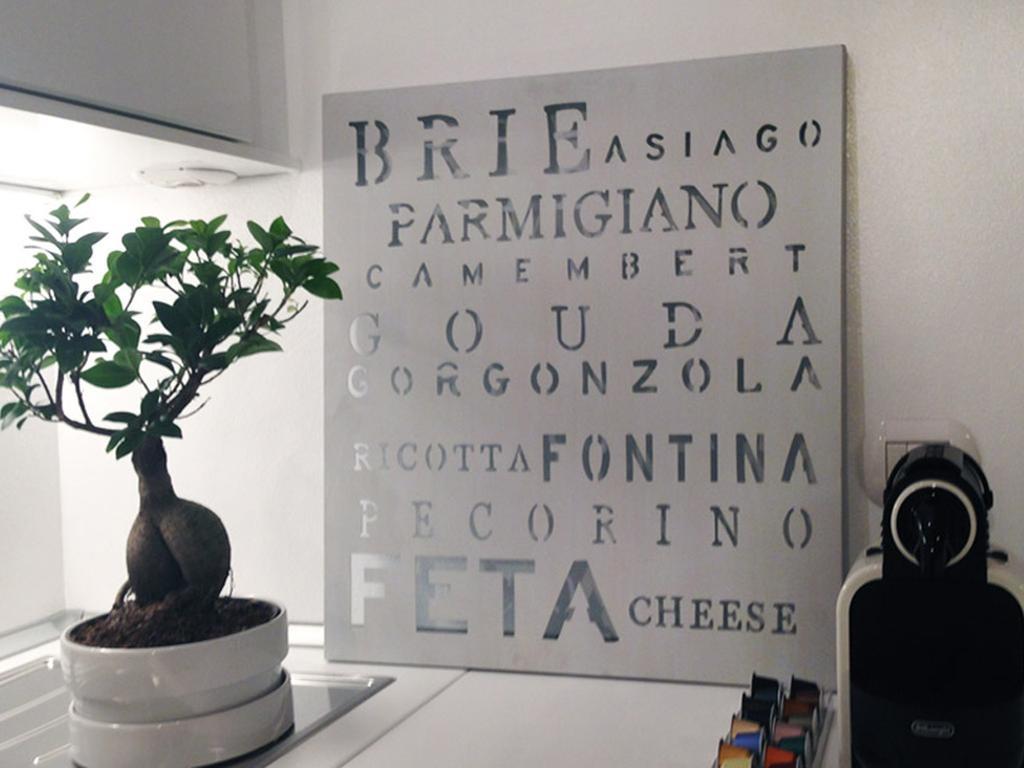 Les Suites Di Парма Стая снимка